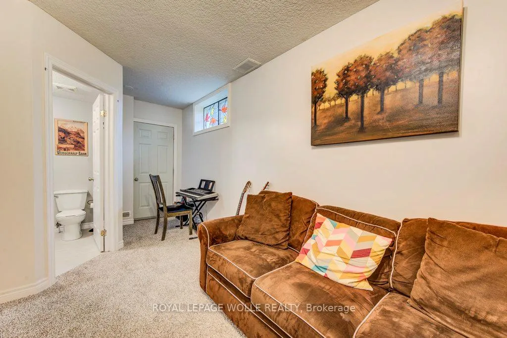 Photo 11 of 14 Cranshaw Street, Kitchener — HOMEH