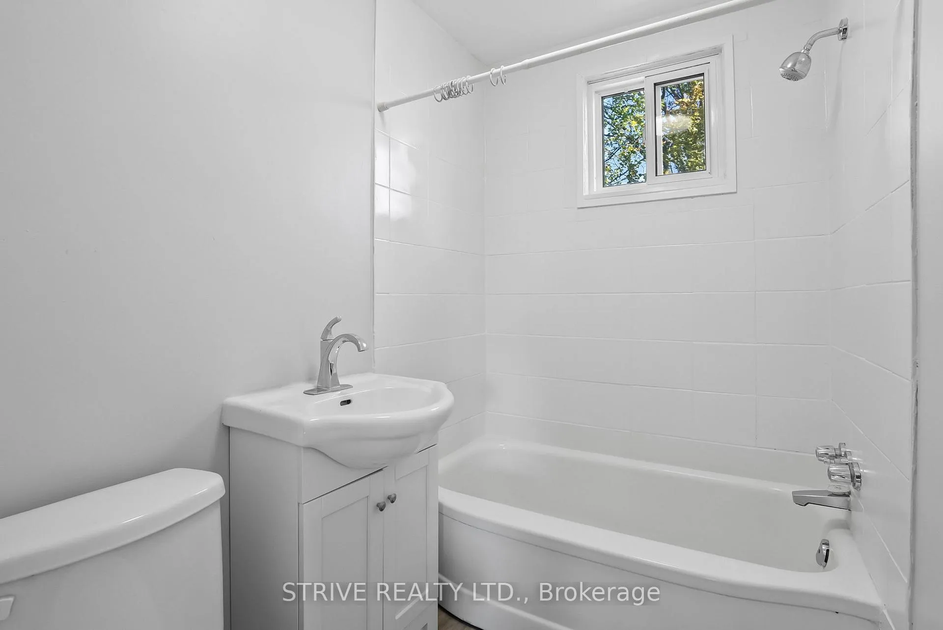 Photo 19 of 73 Central Park Boulevard N, Oshawa, O'Neill — HOMEH
