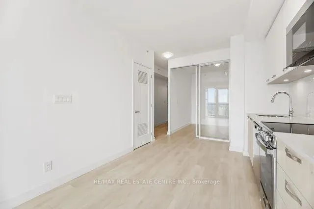 Photo 9 of Unit 2801, 75 James Street S, Hamilton, Corktown — HOMEH