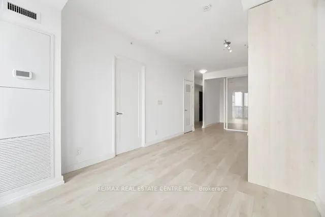 Photo 16 of Unit 2801, 75 James Street S, Hamilton, Corktown — HOMEH