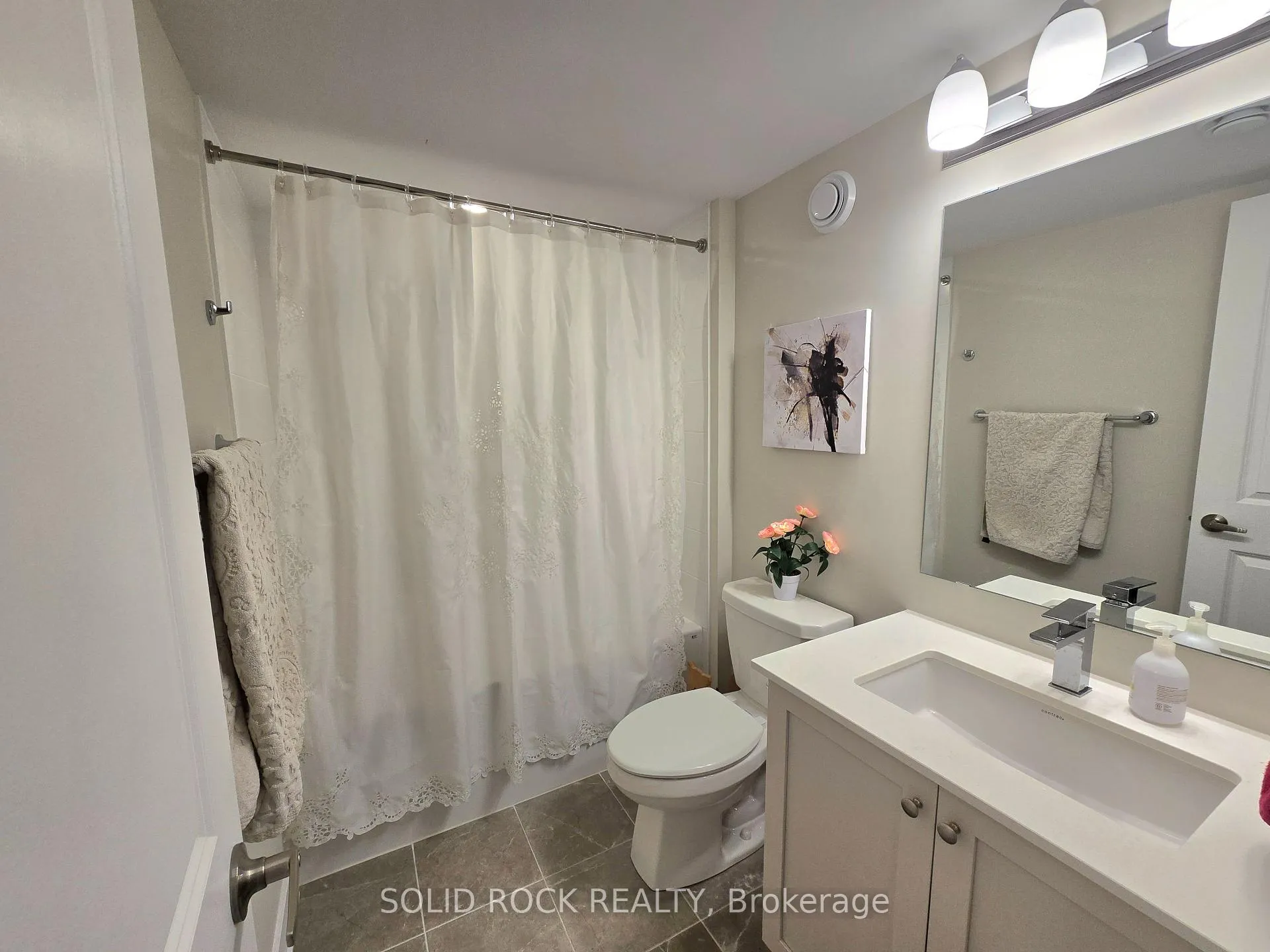 Photo 16 of 844 Ralph Hennessy Avenue, Ottawa, Riverside South/Gloucester Glen — HOMEH