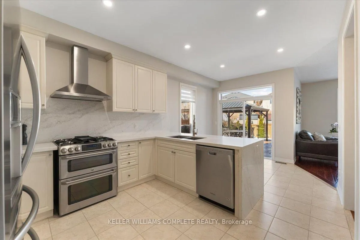 Photo 7 of 139 Vinton Road, Hamilton, Meadowlands — HOMEH