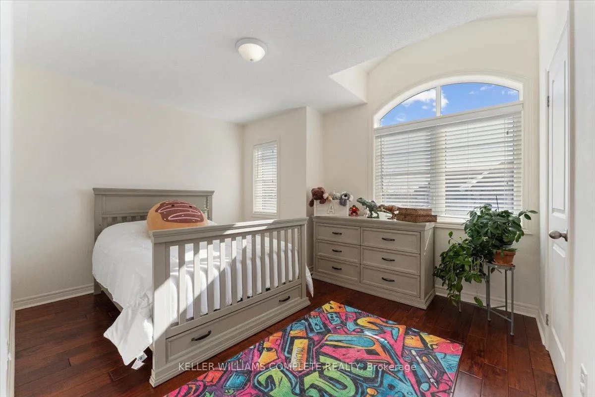 Photo 25 of 139 Vinton Road, Hamilton, Meadowlands — HOMEH