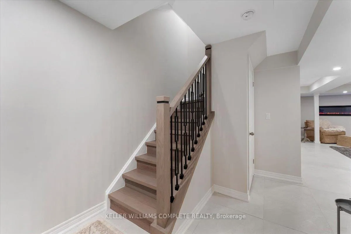 Photo 30 of 139 Vinton Road, Hamilton, Meadowlands — HOMEH