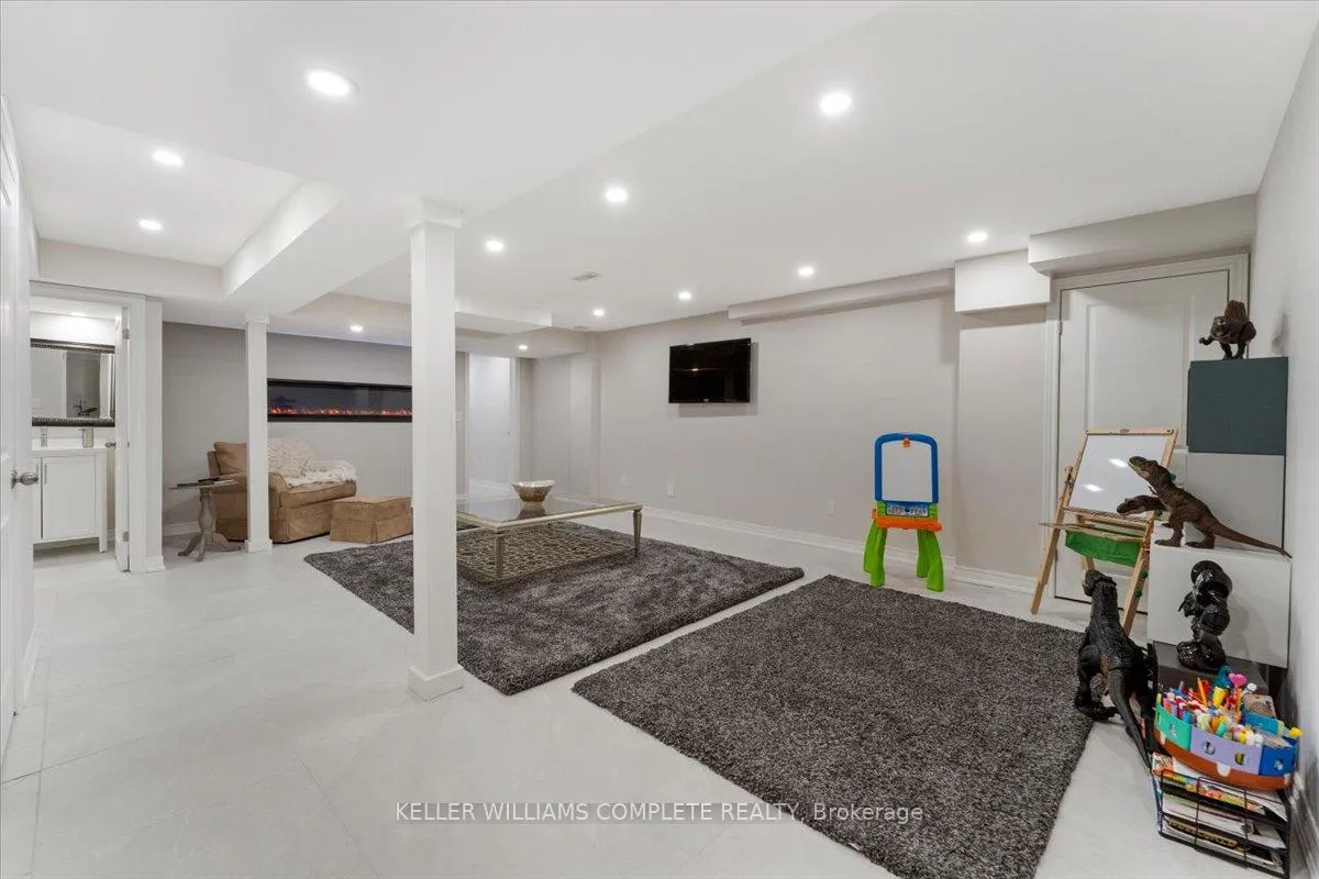Photo 31 of 139 Vinton Road, Hamilton, Meadowlands — HOMEH