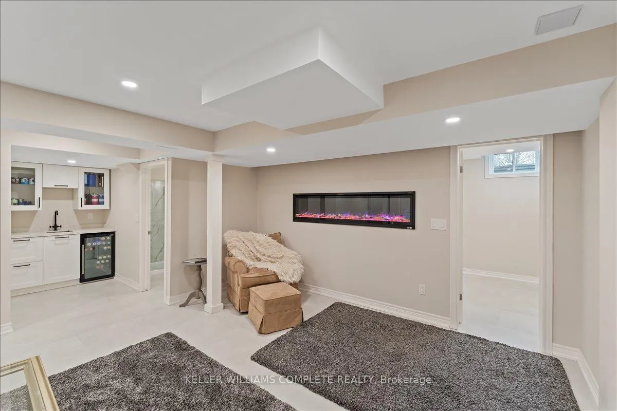 Photo 32 of 139 Vinton Road, Hamilton, Meadowlands — HOMEH