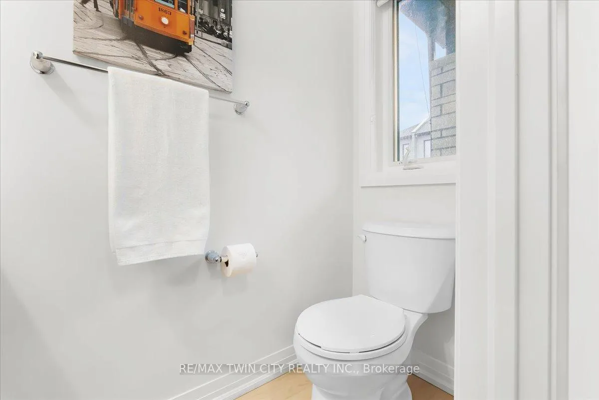 Photo 19 of Unit 43, 155 Equestrian Way, Cambridge — HOMEH