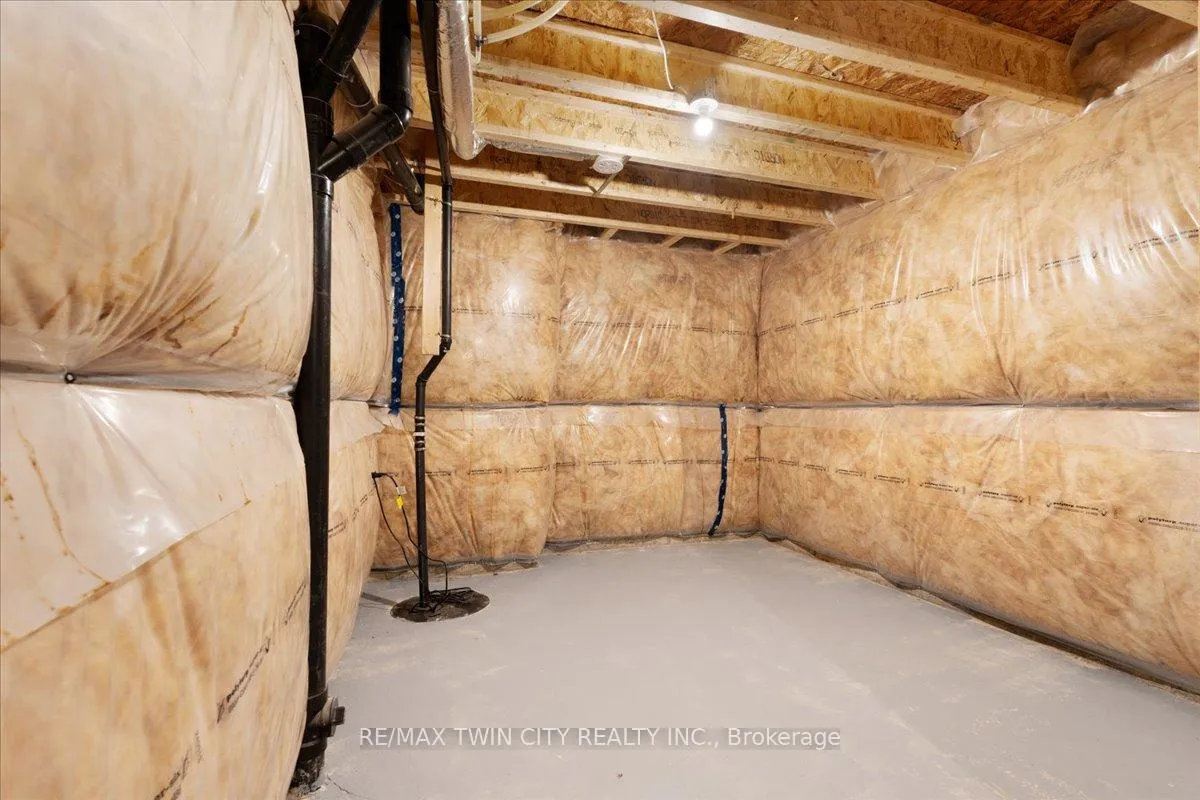 Photo 34 of Unit 43, 155 Equestrian Way, Cambridge — HOMEH