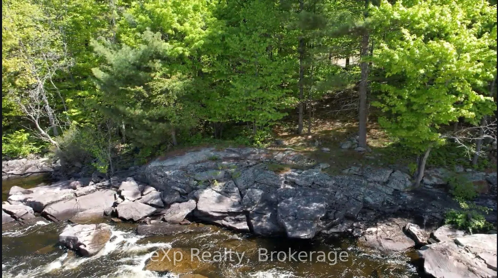 Photo 5 of 26 Magnet Road, Magnetawan, Ahmic Harbour — HOMEH