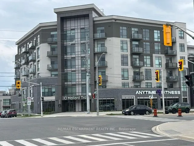 Photo 1 of Unit 527, 10 Mallard Trail, Hamilton, Waterdown — HOMEH