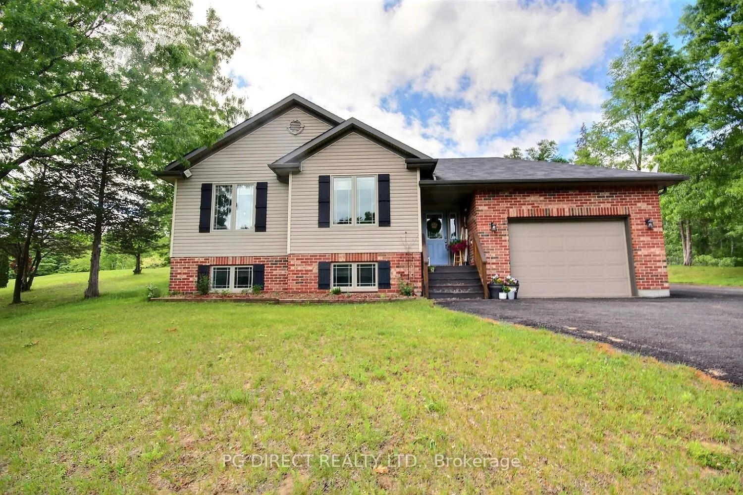 Photo 1 of 487 Glen Ross Road, Quinte West, Frankford Ward — HOMEH
