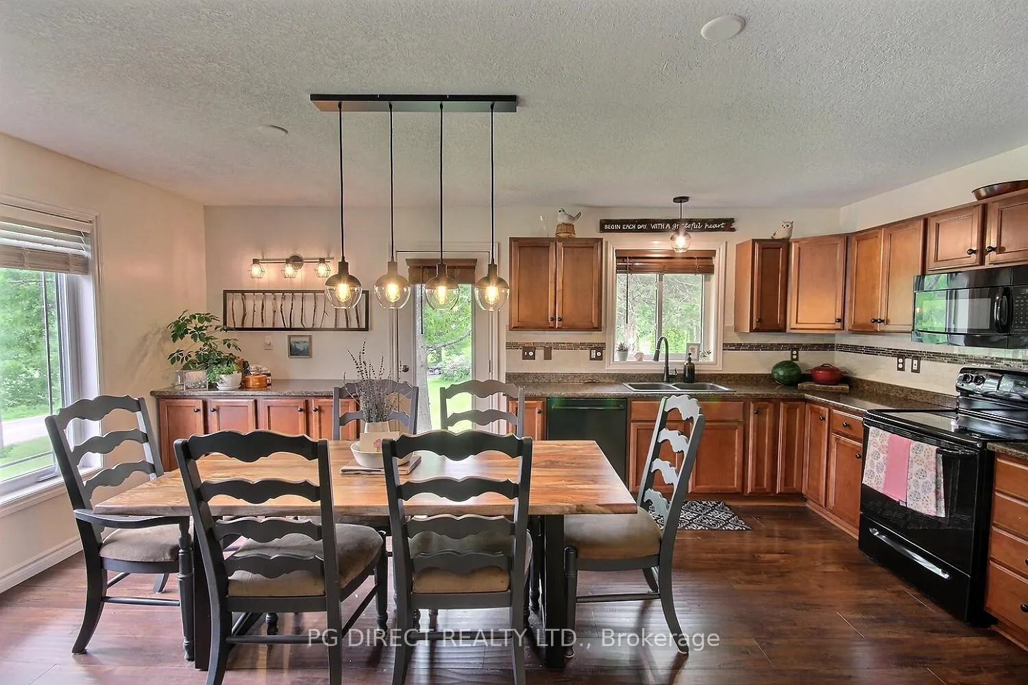 Photo 5 of 487 Glen Ross Road, Quinte West, Frankford Ward — HOMEH