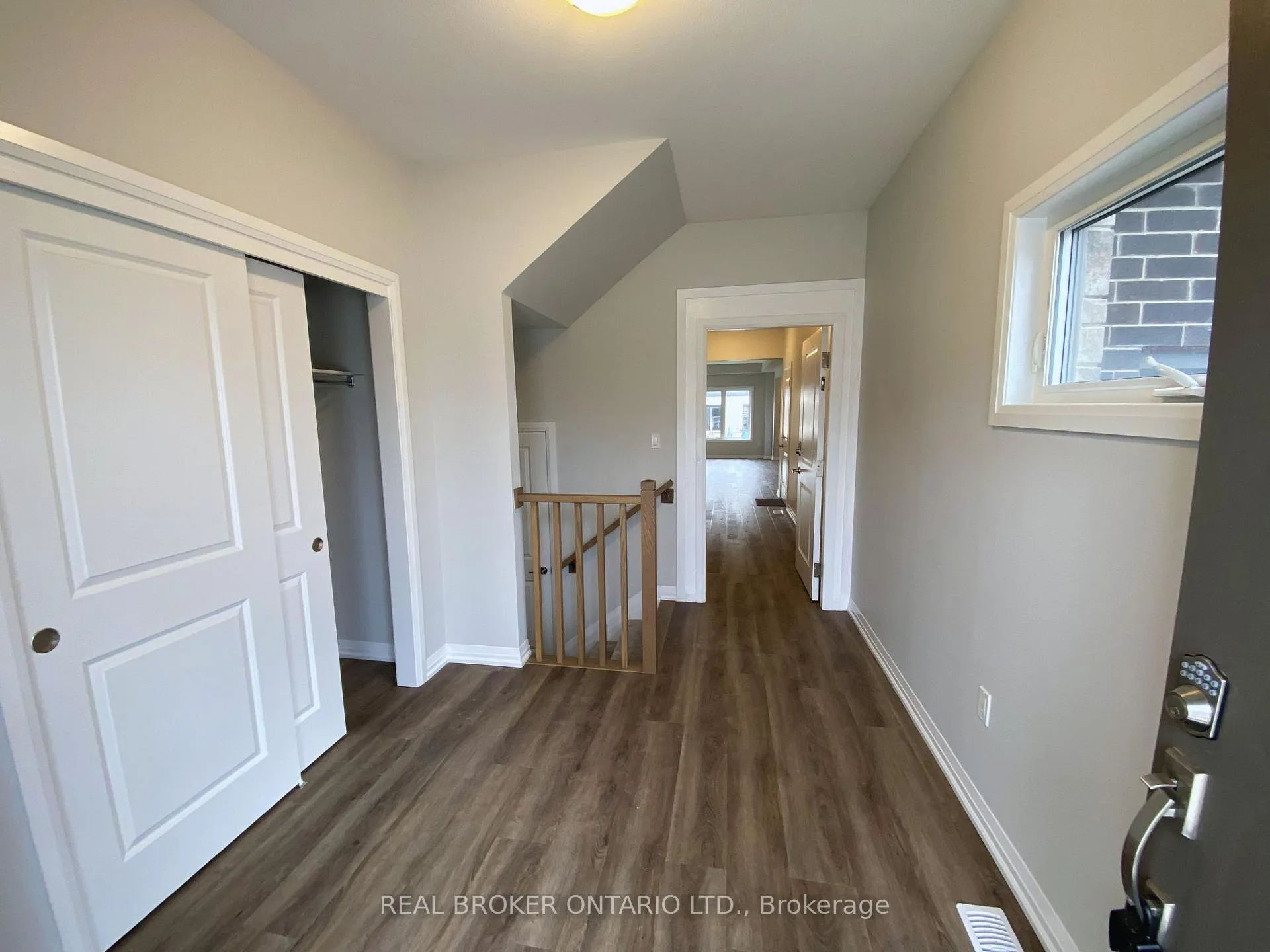 Photo 1 of 70 Samuel Avenue, Pelham, Fonthill — HOMEH