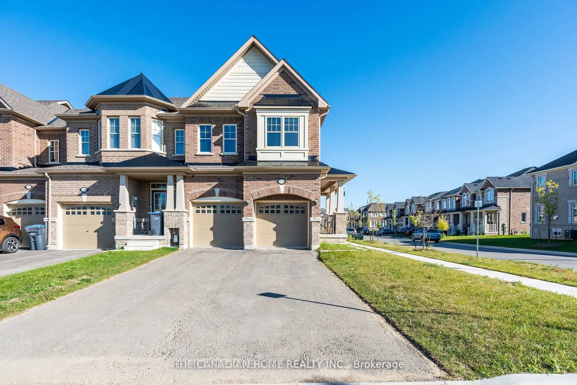 Front of 31 Bushwood Tr