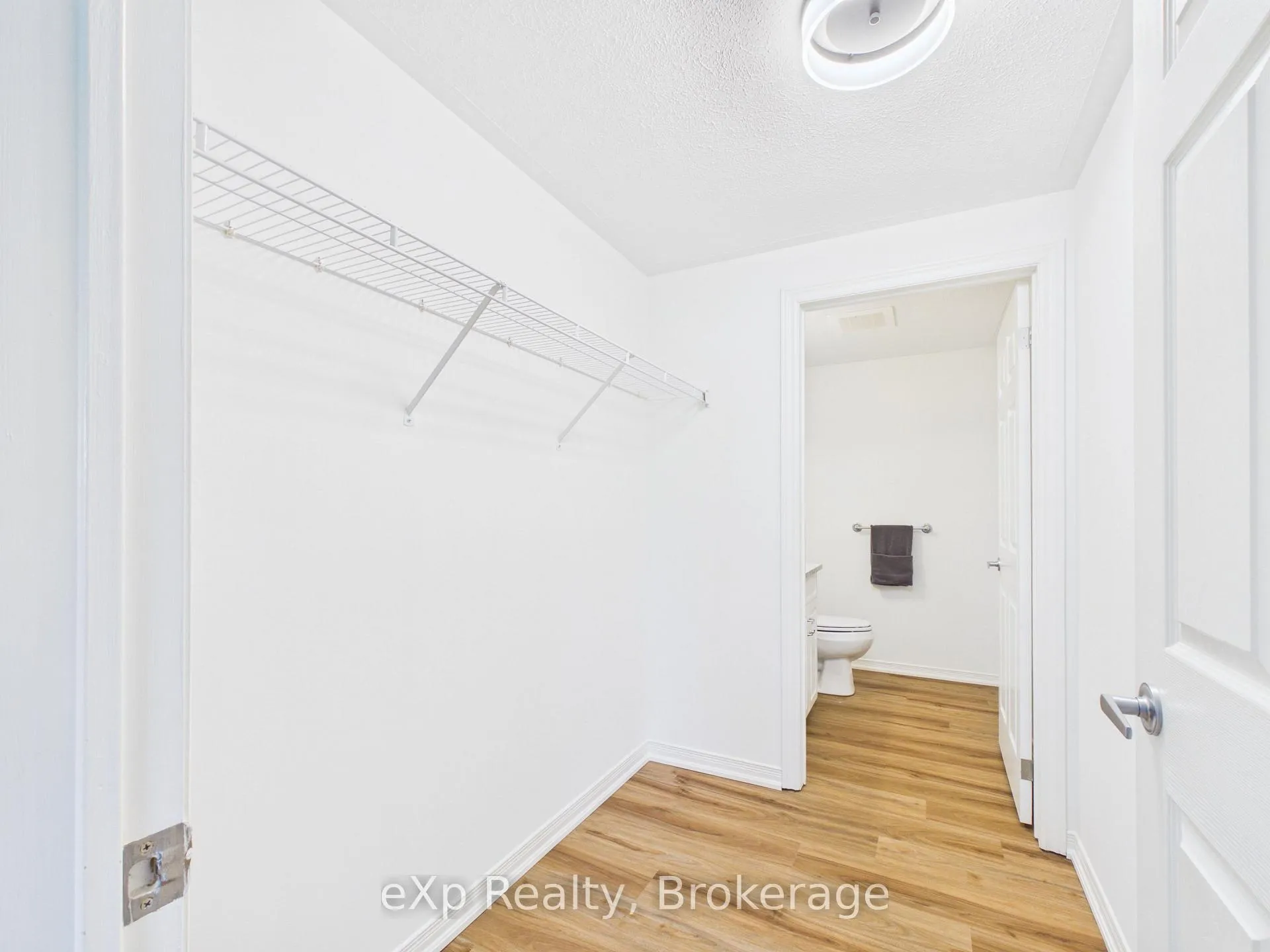 Photo 85 of Unit 202, 85 William Street N, Brockton — HOMEH