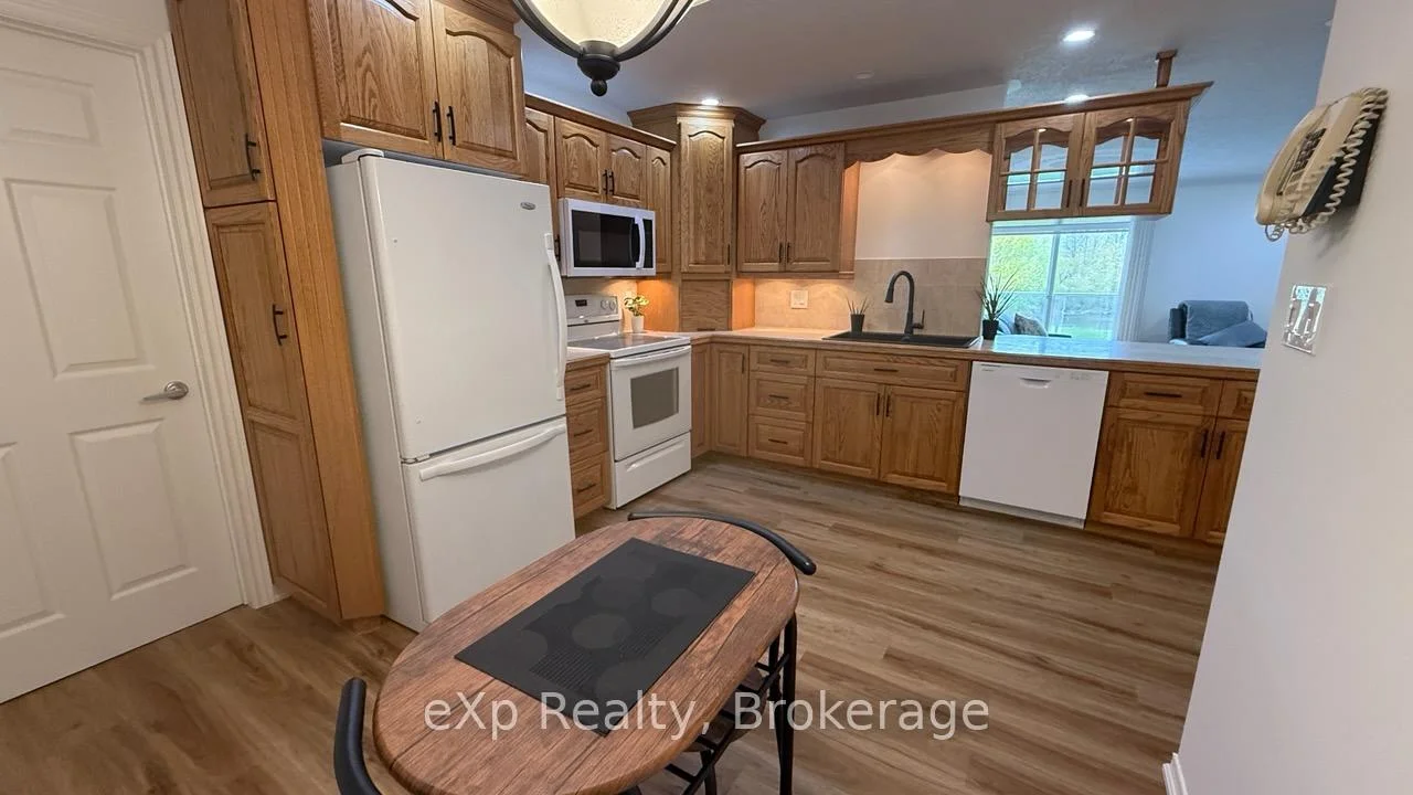 Photo 22 of Unit 202, 85 William Street N, Brockton — HOMEH
