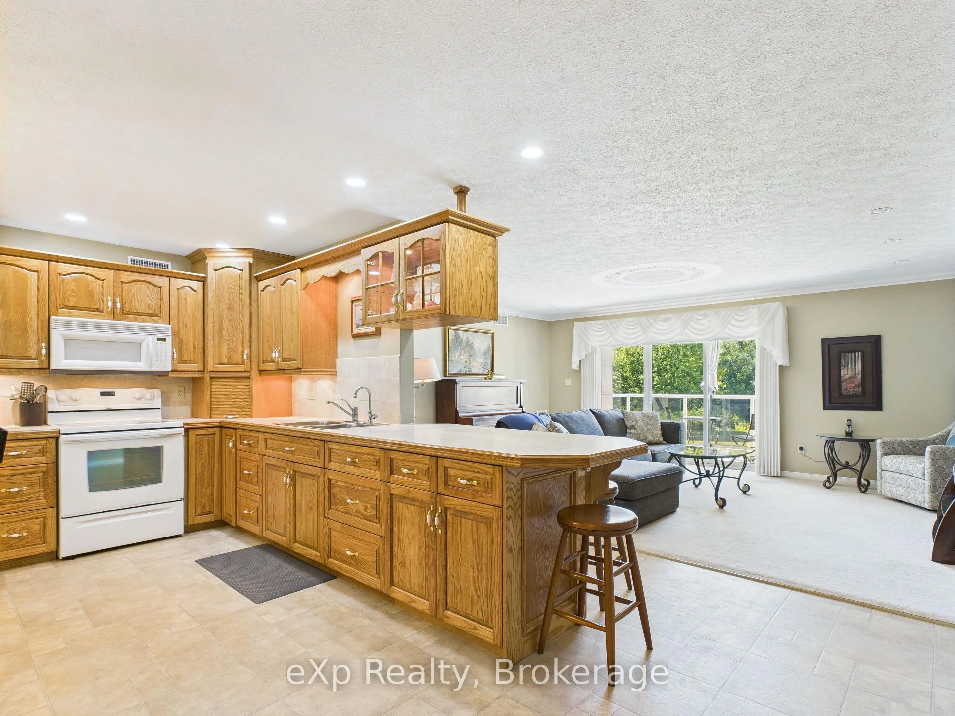 Photo 46 of Unit 202, 85 William Street N, Brockton — HOMEH