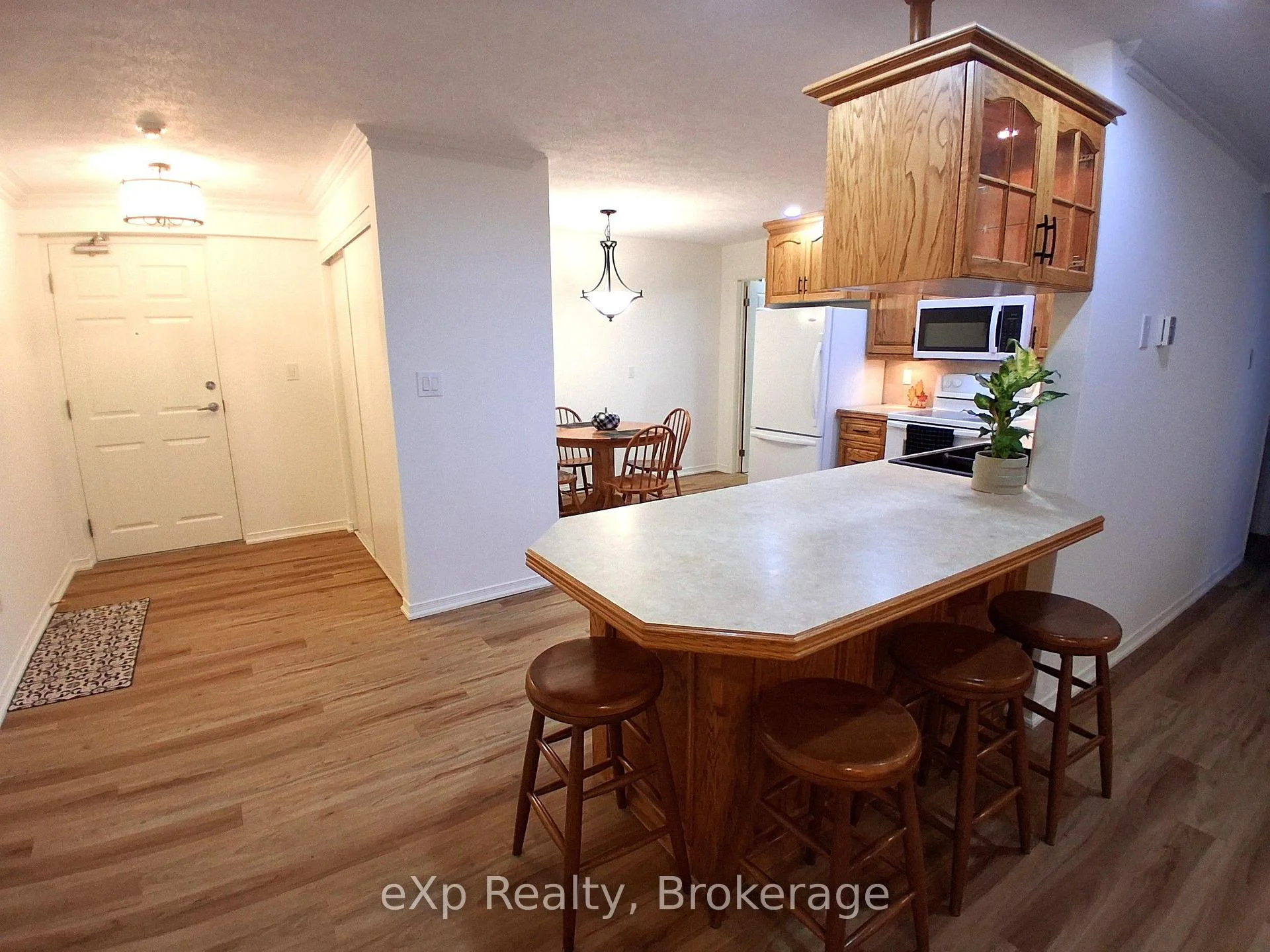 Photo 19 of Unit 202, 85 William Street N, Brockton — HOMEH