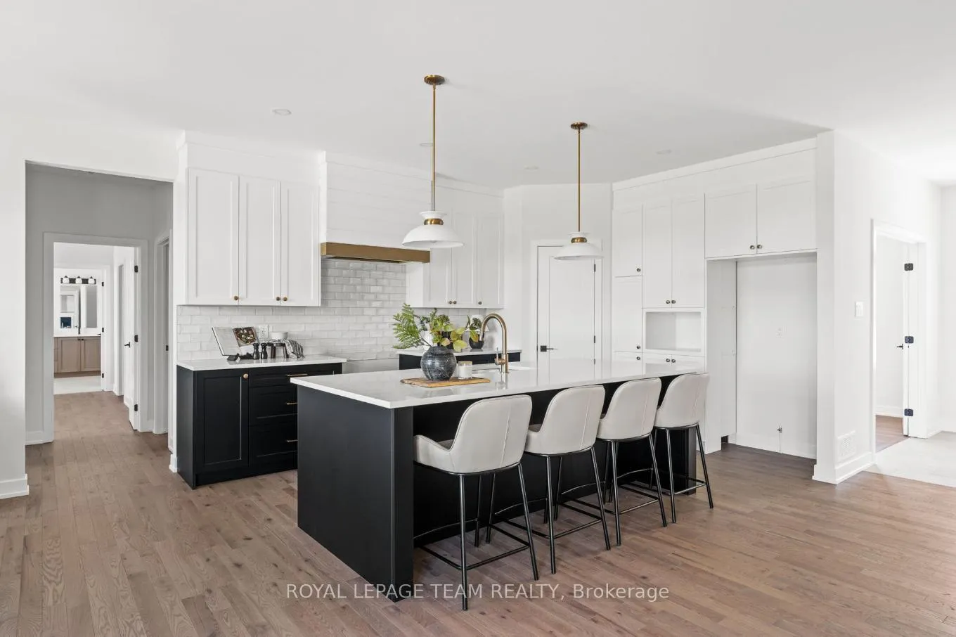 Photo 6 of 99 Hogan Drive, McNab/Braeside, Mcnab/Braeside Twps — HOMEH
