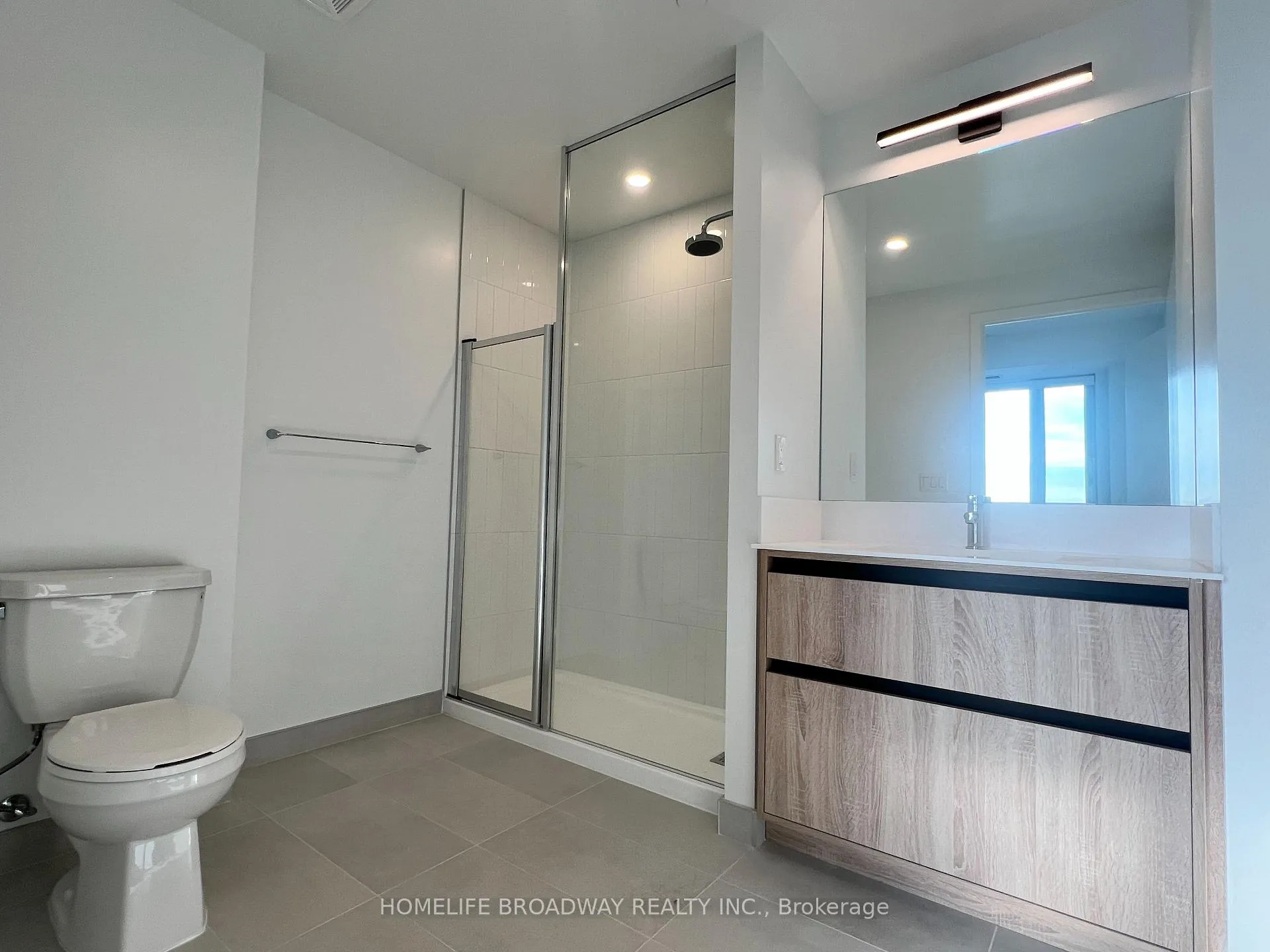 Photo 7 of Unit 1702, 7950 Bathurst Street, Vaughan, Beverley Glen — HOMEH