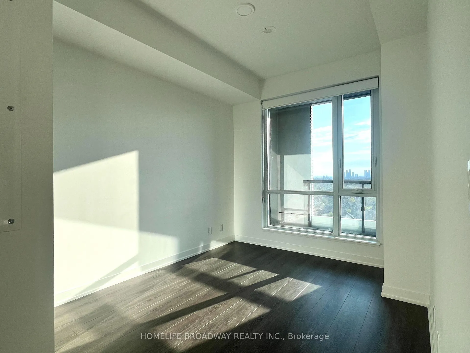 Photo 8 of Unit 1702, 7950 Bathurst Street, Vaughan, Beverley Glen — HOMEH