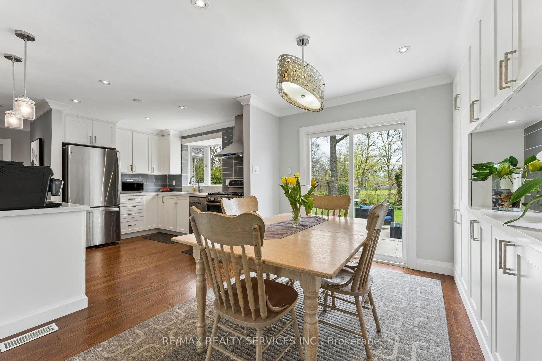 Photo 14 of 8 Donalda Place, Brampton, Southgate — HOMEH