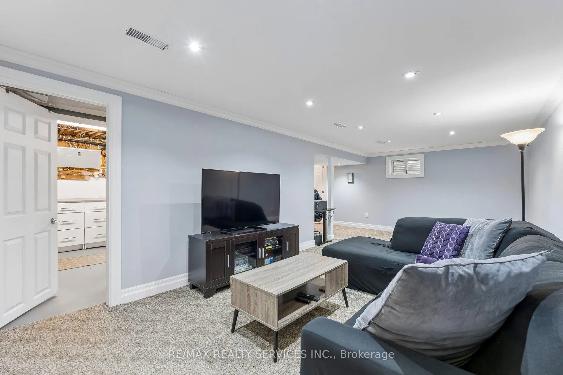 Photo 34 of 8 Donalda Place, Brampton, Southgate — HOMEH