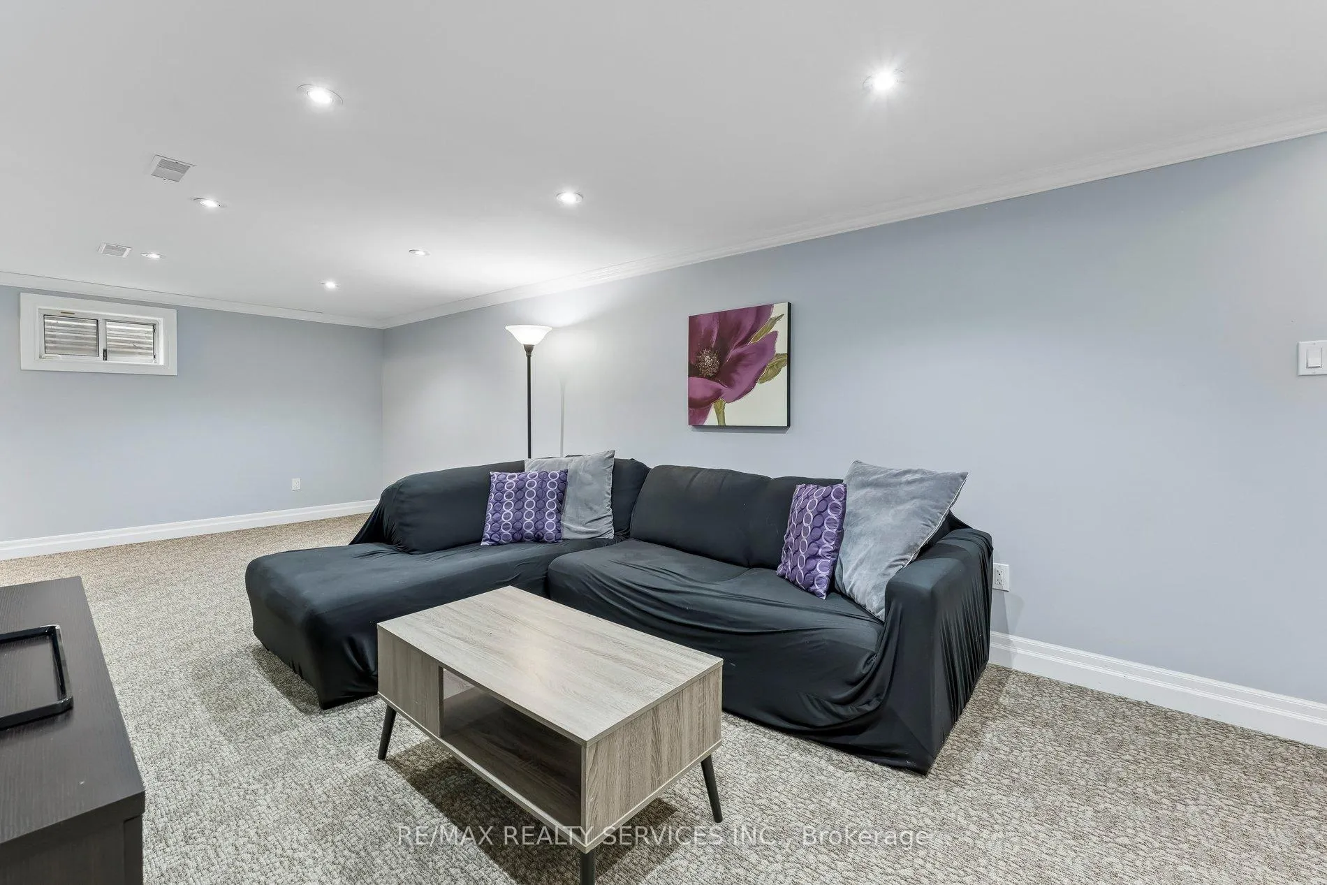 Photo 35 of 8 Donalda Place, Brampton, Southgate — HOMEH