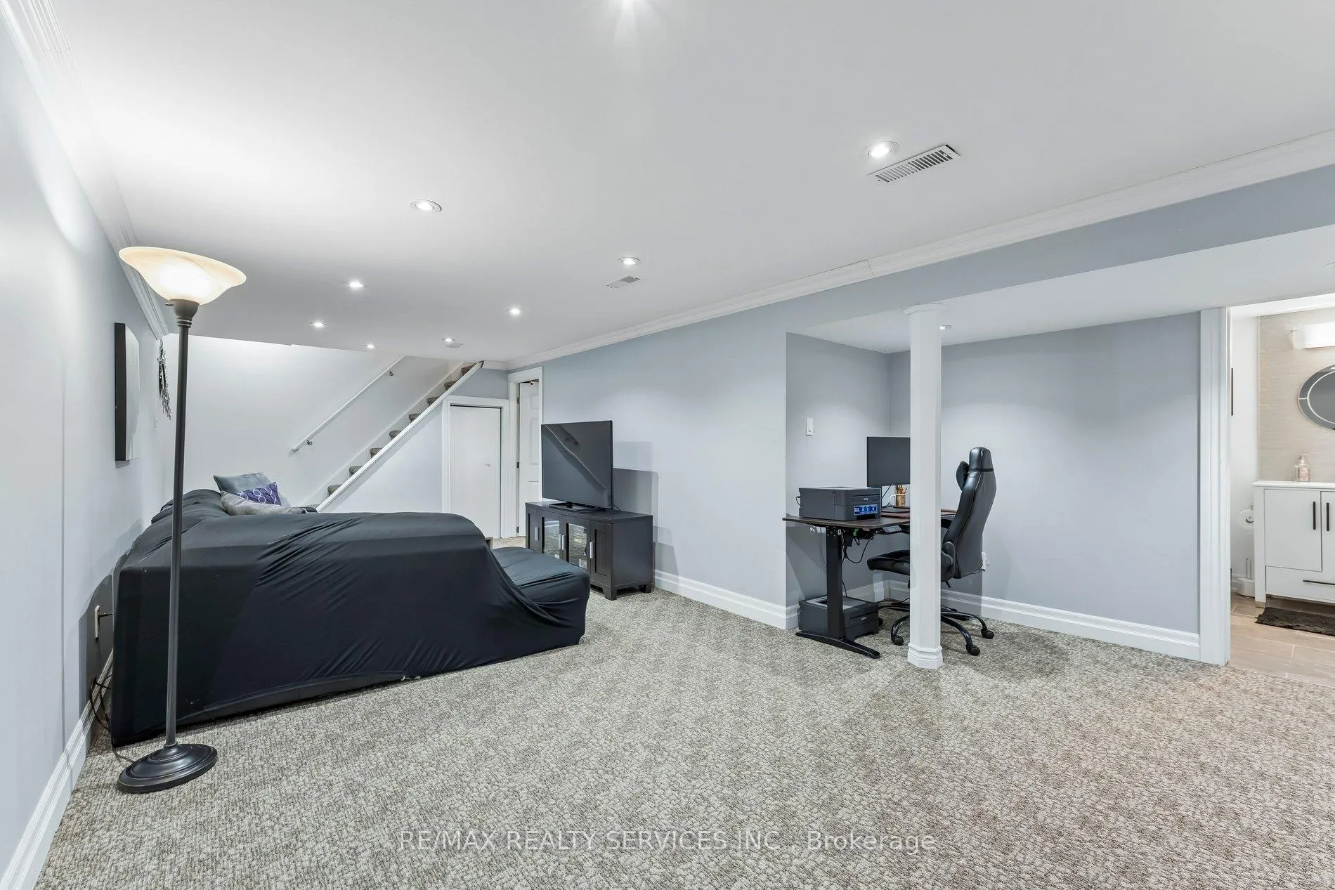 Photo 36 of 8 Donalda Place, Brampton, Southgate — HOMEH