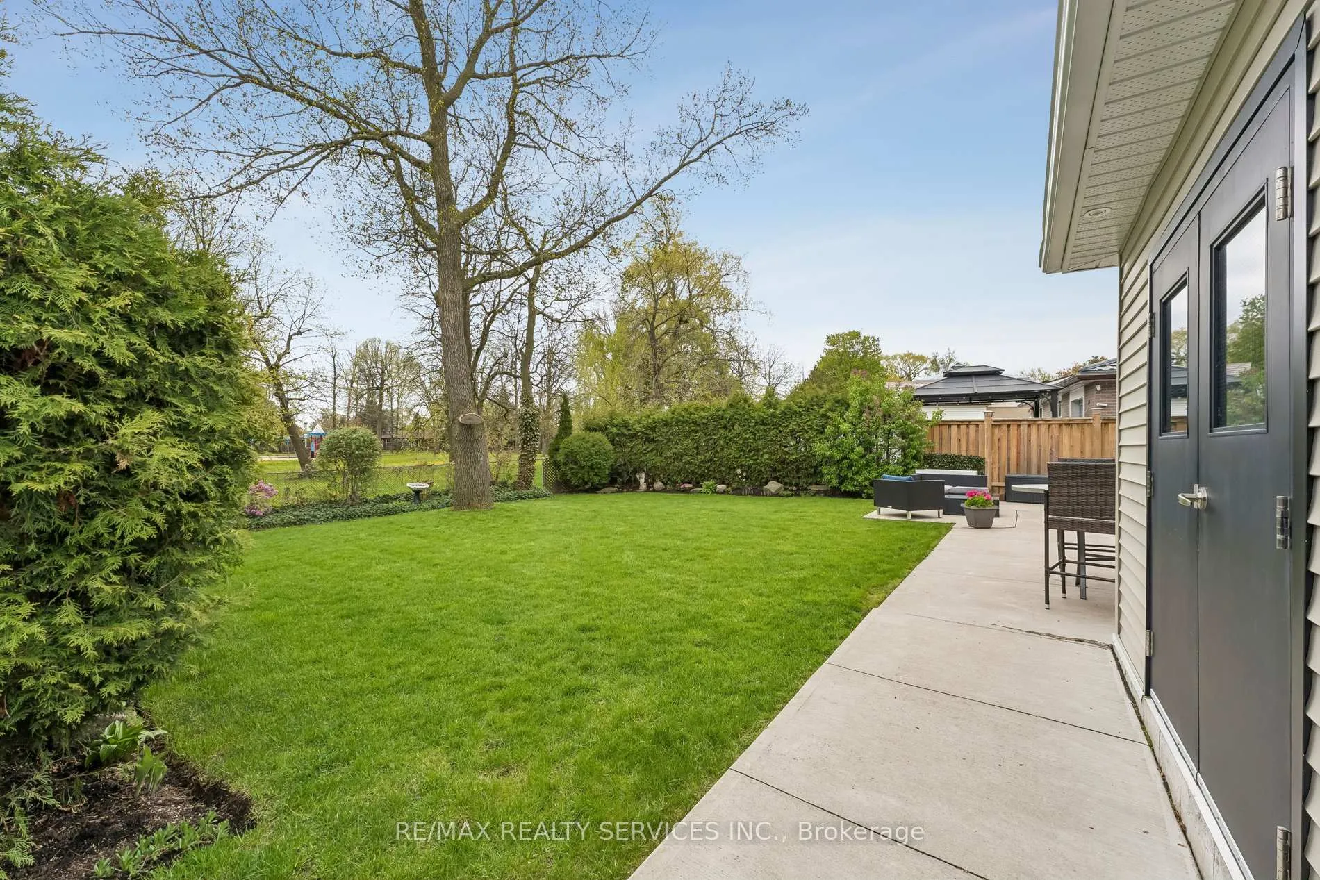 Photo 41 of 8 Donalda Place, Brampton, Southgate — HOMEH