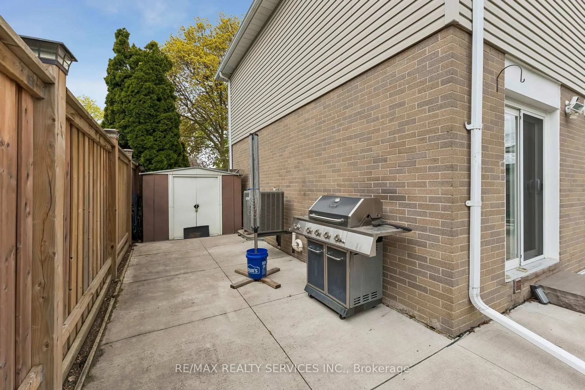 Photo 42 of 8 Donalda Place, Brampton, Southgate — HOMEH