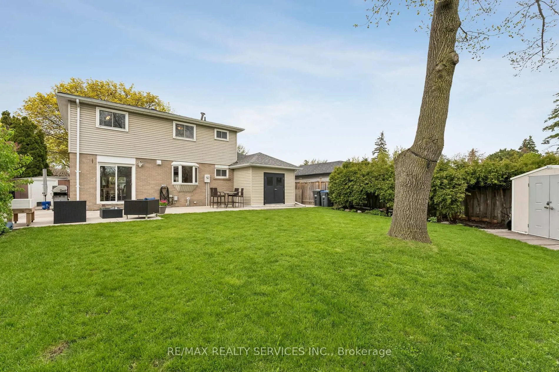 Photo 46 of 8 Donalda Place, Brampton, Southgate — HOMEH