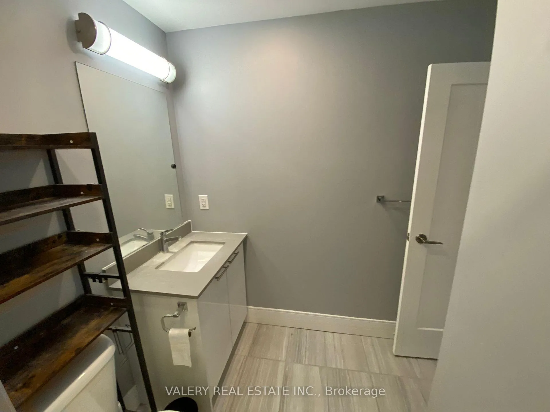 Photo 13 of Unit 519, 15 Prince Albert Blvd, Kitchener, Mount Hope Huron Park — HOMEH