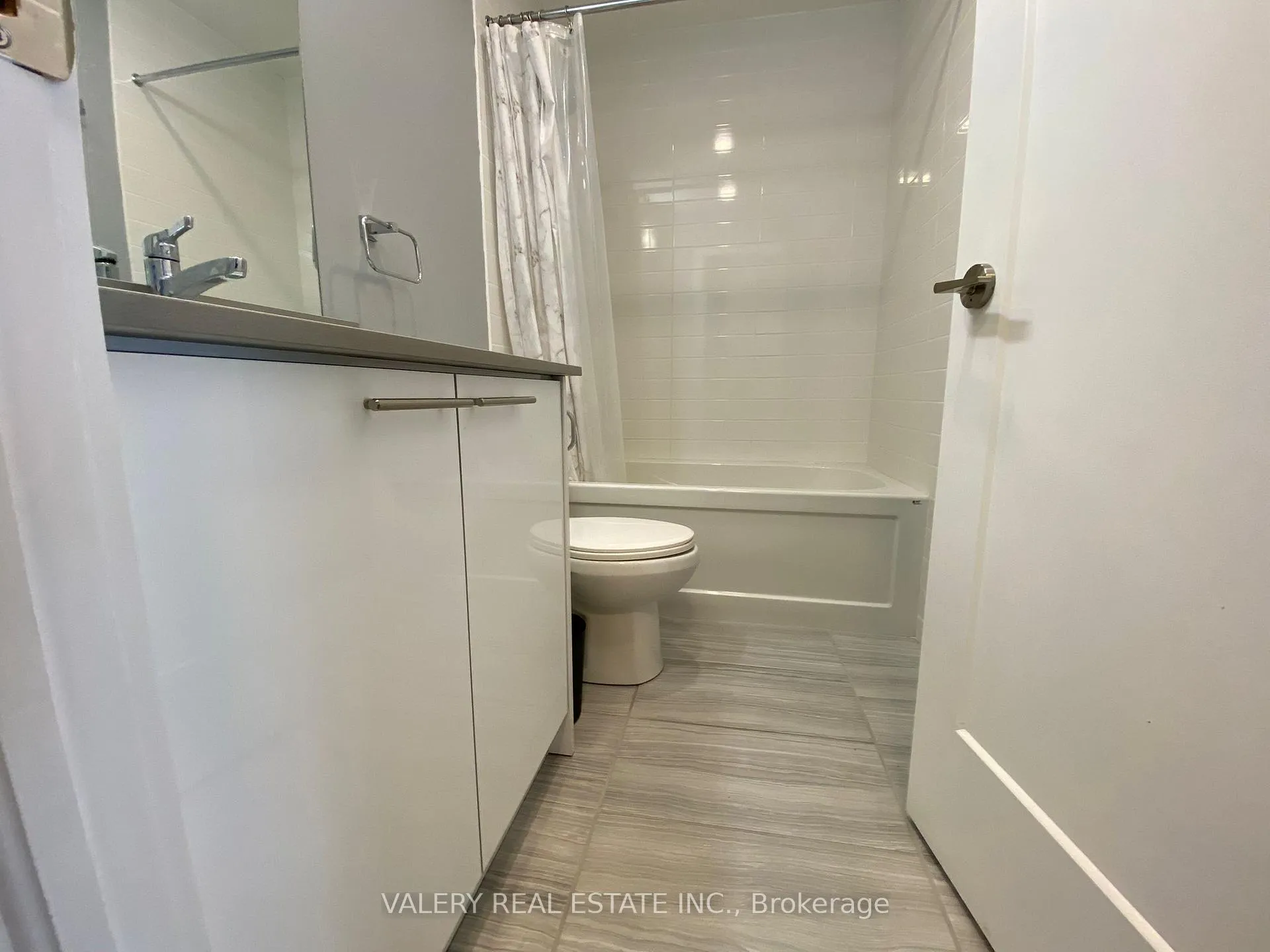 Photo 14 of Unit 519, 15 Prince Albert Blvd, Kitchener, Mount Hope Huron Park — HOMEH