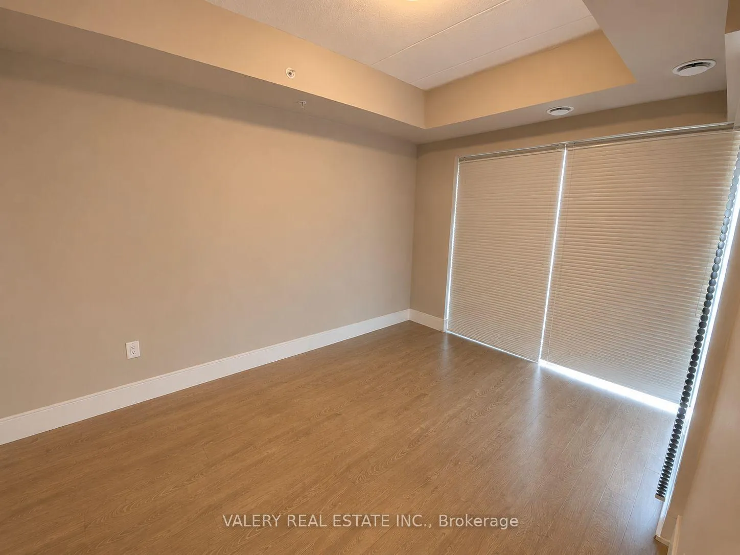 Photo 7 of Unit 519, 15 Prince Albert Blvd, Kitchener, Mount Hope Huron Park — HOMEH