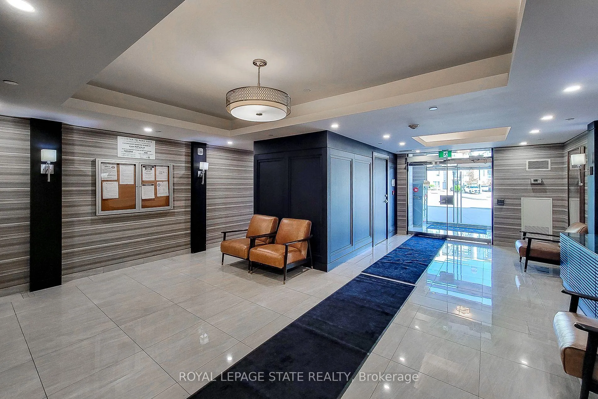 Photo 10 of Unit 628, 125 Shoreview Place, Hamilton, Lakeshore — HOMEH