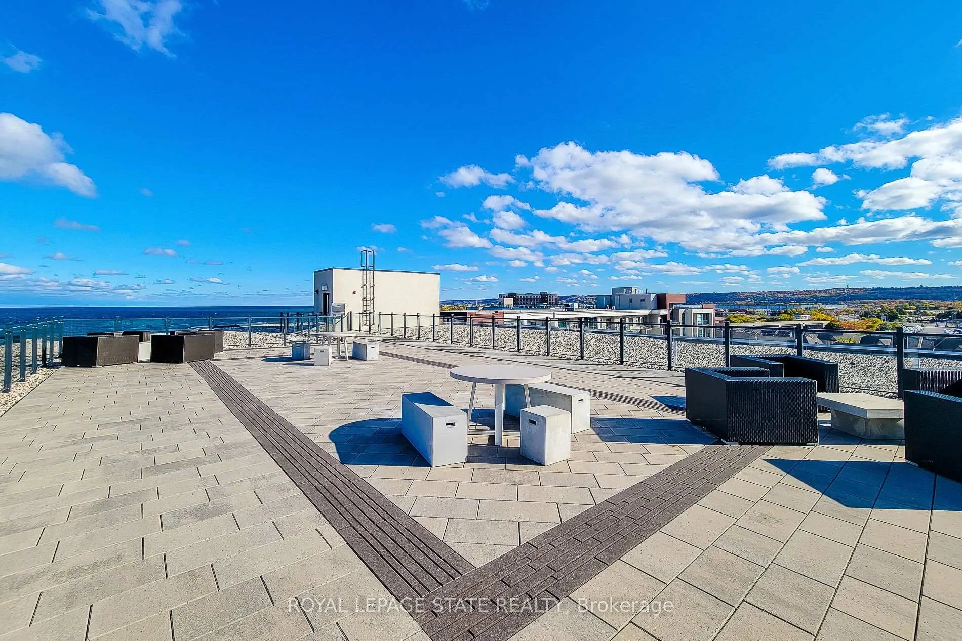 Photo 43 of Unit 628, 125 Shoreview Place, Hamilton, Lakeshore — HOMEH