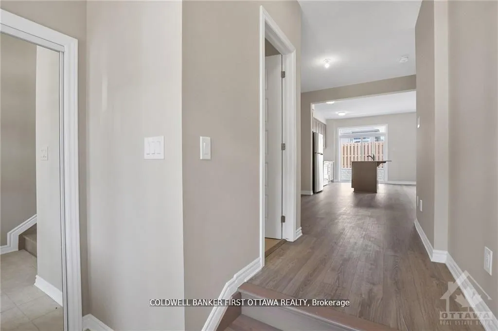 Photo 4 of 517 Rye Grass Way, Ottawa, Barrhaven - Half Moon Bay — HOMEH