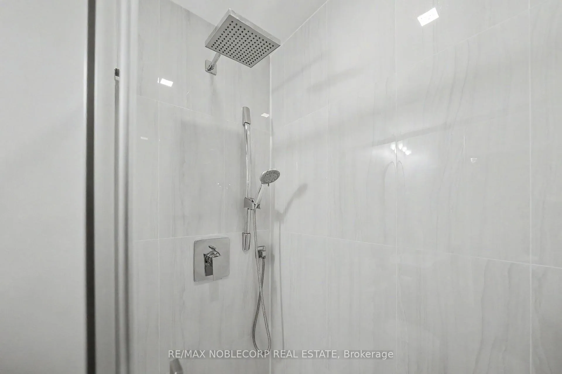 Photo 18 of Unit 709, 1 Belvedere Court, Brampton, Downtown Brampton — HOMEH