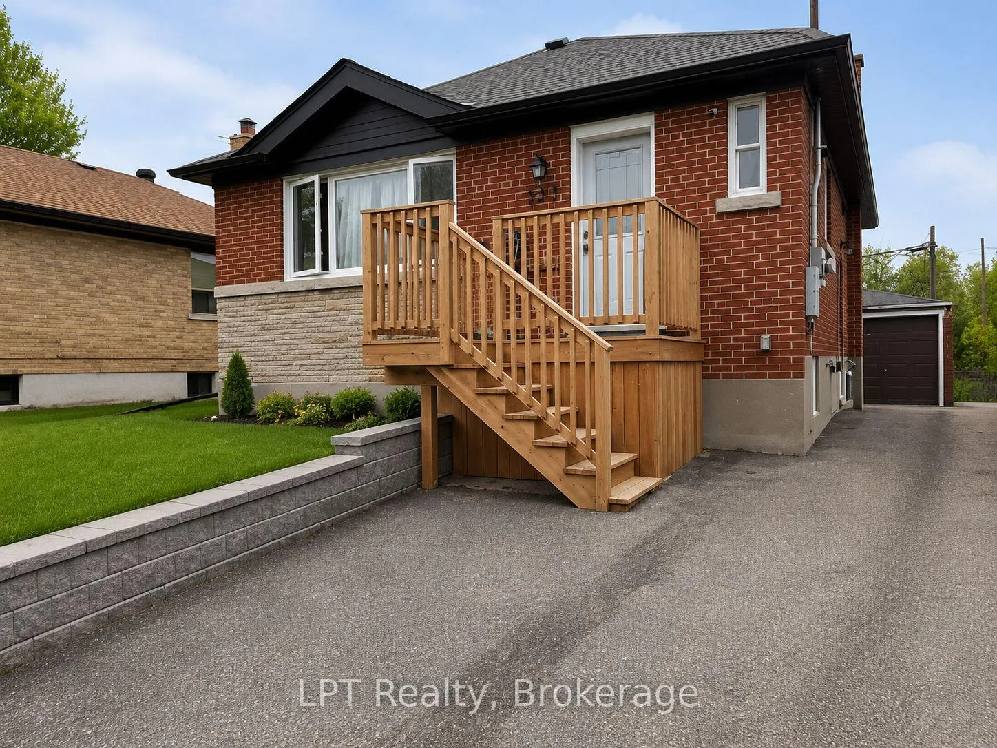 Photo 8 of 325 Baldwin Street, Oshawa, Donevan — HOMEH