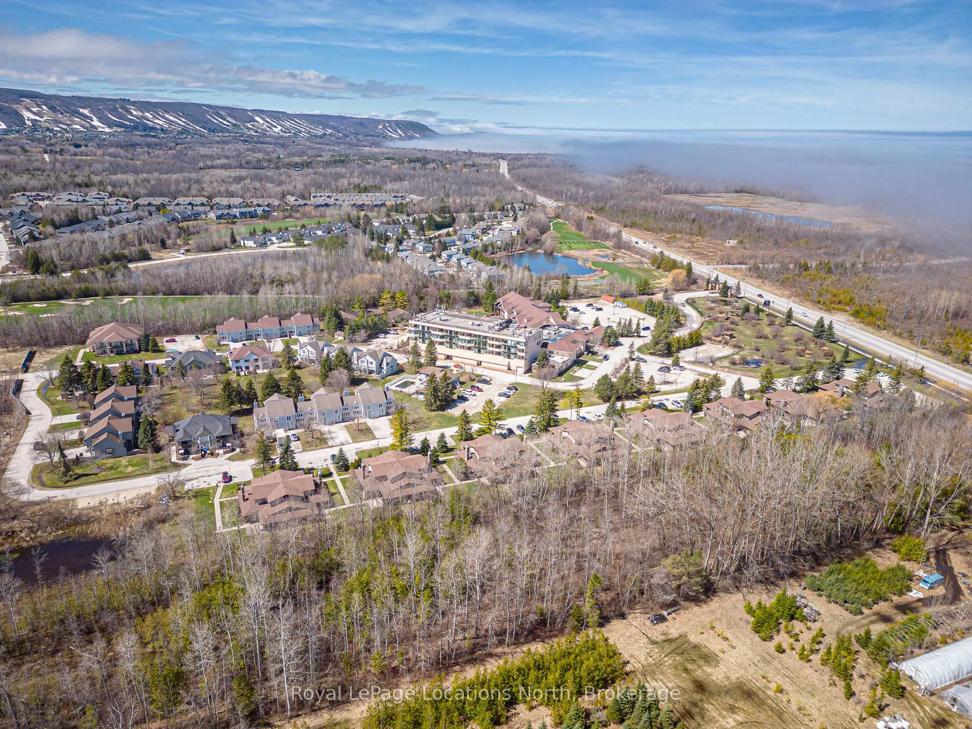 Photo 2 of 11589 26 Highway, Collingwood — HOMEH