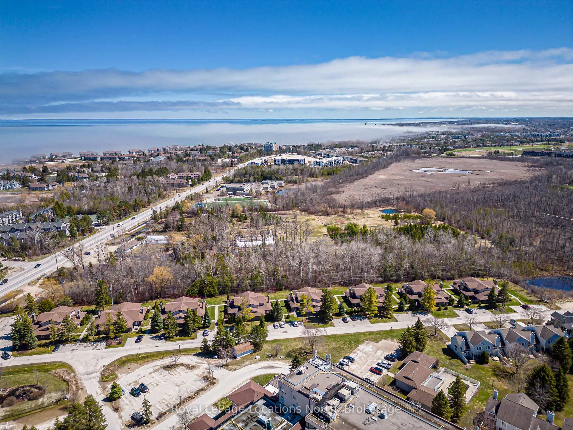 Photo 6 of 11589 26 Highway, Collingwood — HOMEH