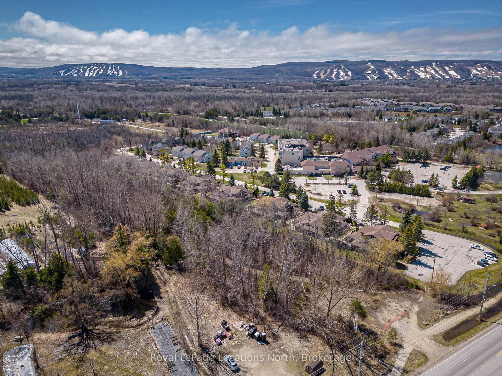 Photo 35 of 11589 26 Highway, Collingwood — HOMEH