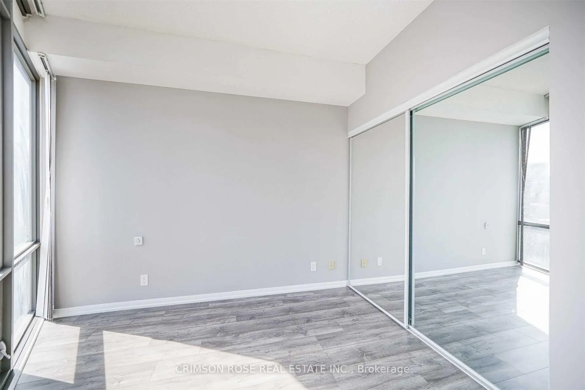 Photo 11 of Unit 1609, 832 Bay Street, Toronto, Bay Street Corridor — HOMEH