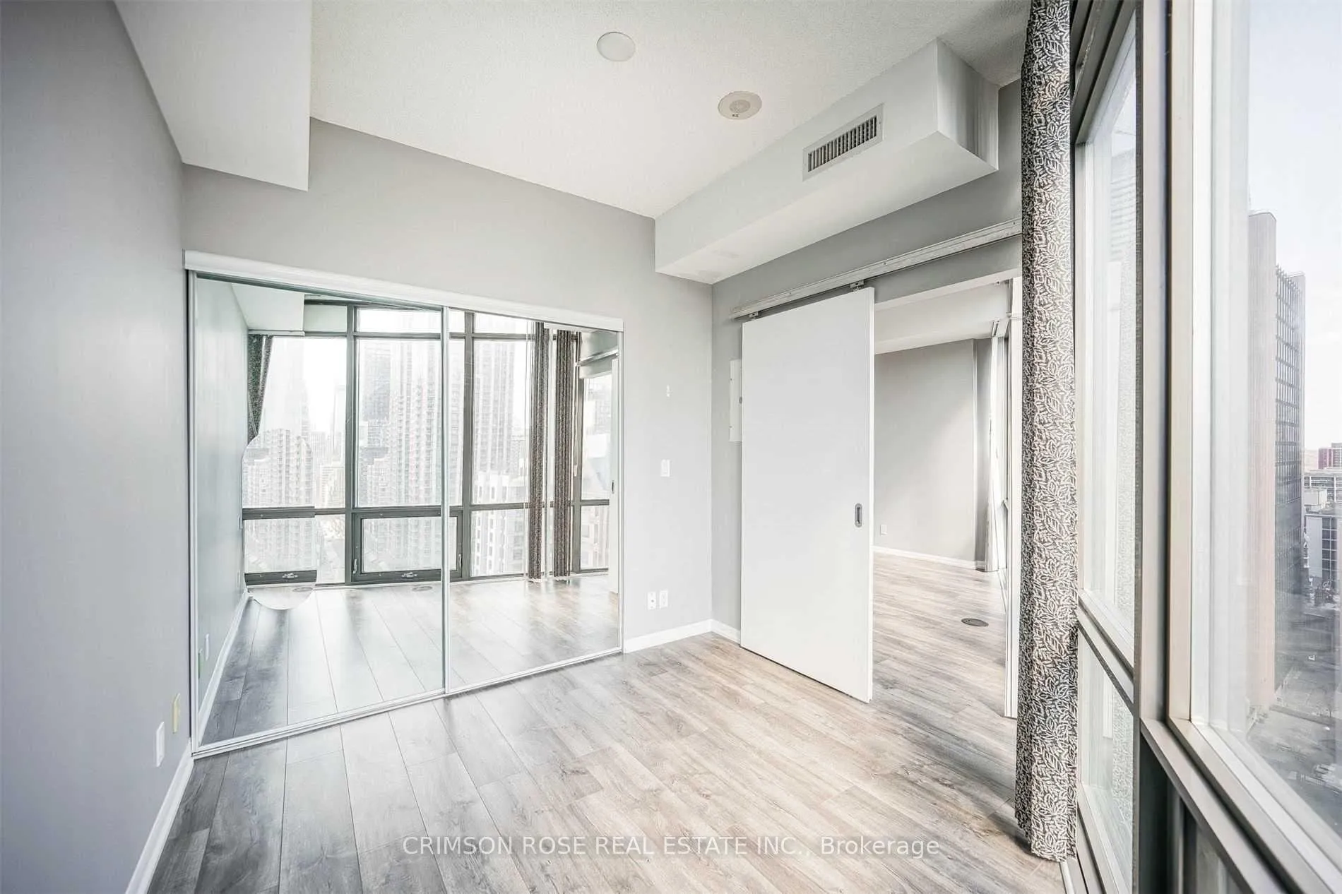 Photo 13 of Unit 1609, 832 Bay Street, Toronto, Bay Street Corridor — HOMEH