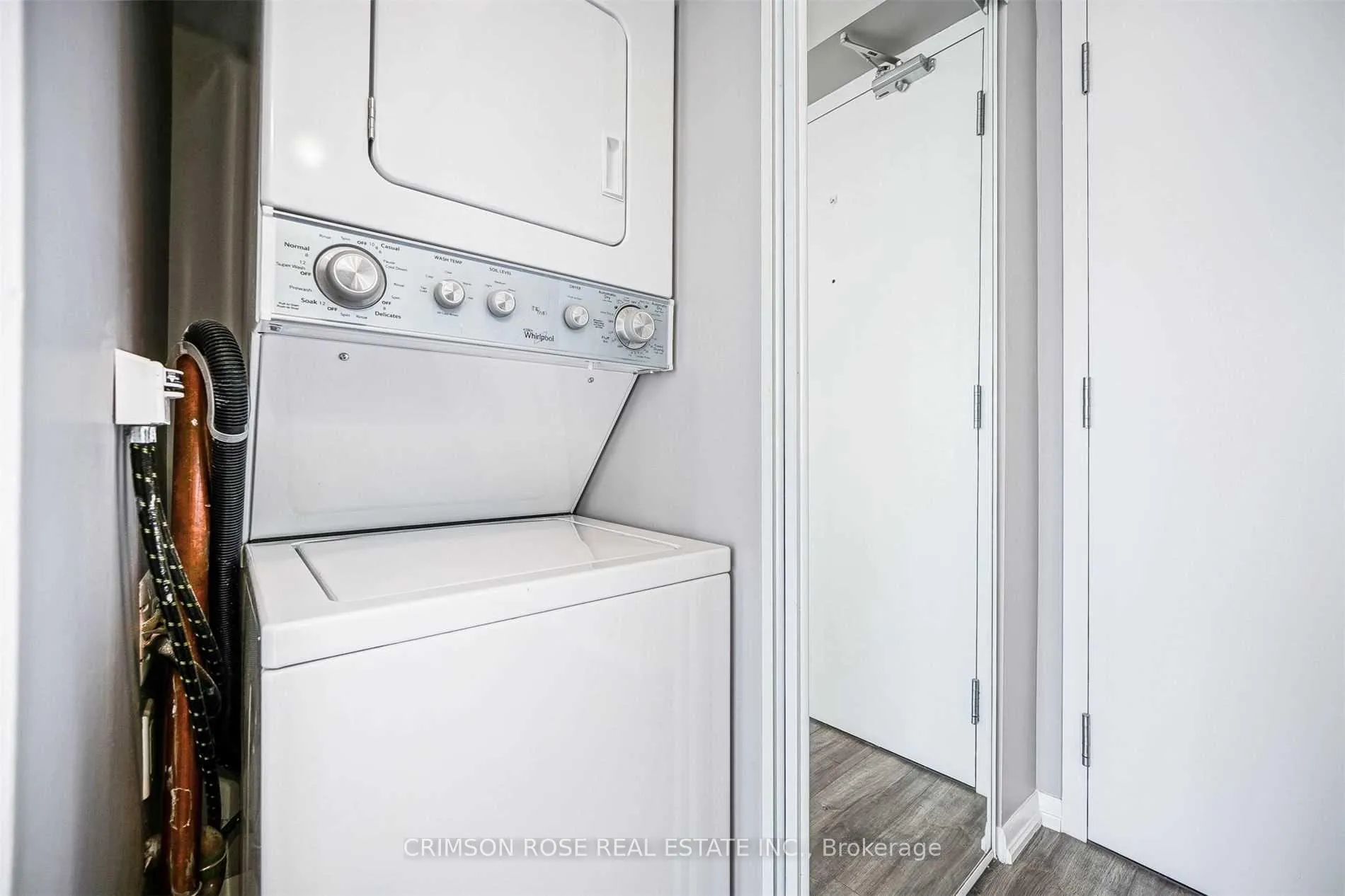 Photo 14 of Unit 1609, 832 Bay Street, Toronto, Bay Street Corridor — HOMEH
