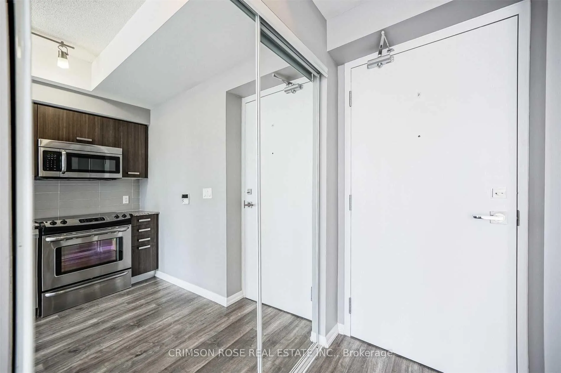 Photo 15 of Unit 1609, 832 Bay Street, Toronto, Bay Street Corridor — HOMEH