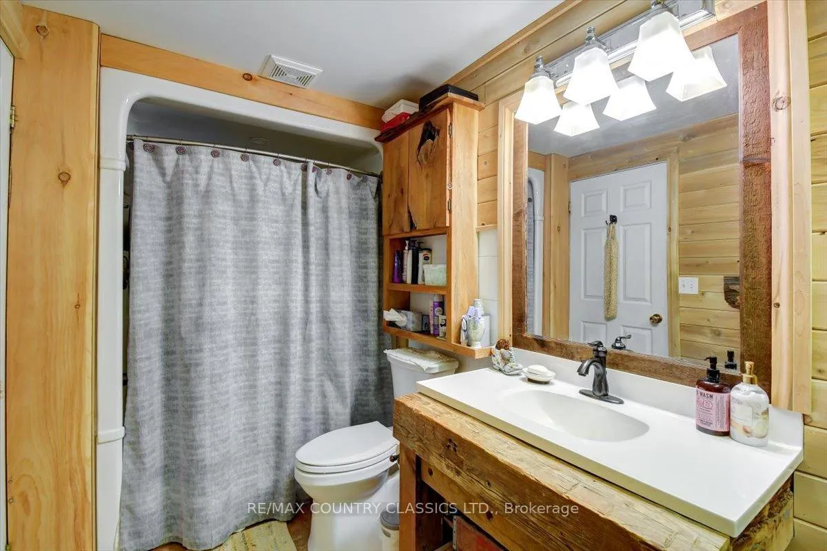 Photo 21 of 29840 62 Highway, Hastings Highlands, Herschel Ward — HOMEH