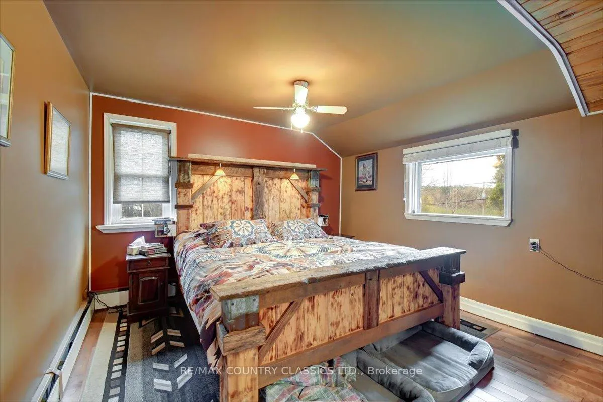 Photo 25 of 29840 62 Highway, Hastings Highlands, Herschel Ward — HOMEH