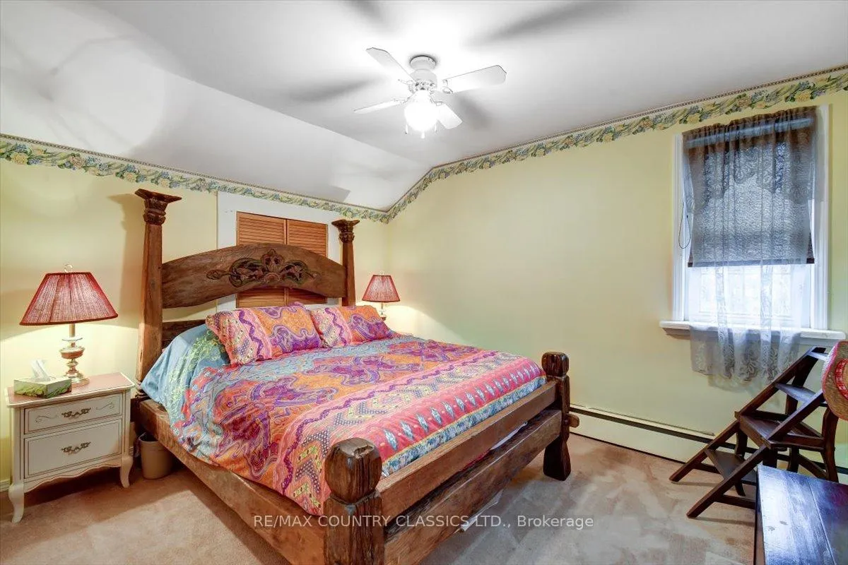 Photo 27 of 29840 62 Highway, Hastings Highlands, Herschel Ward — HOMEH